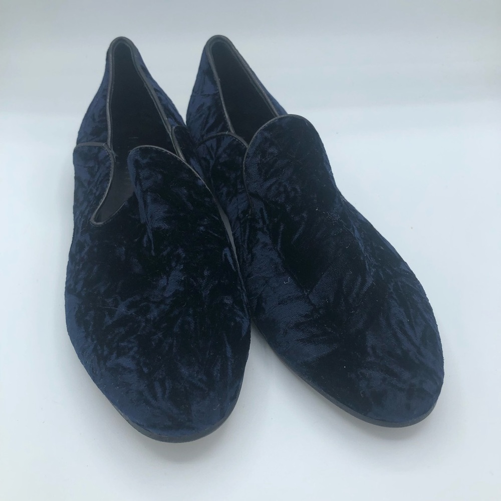 M. Gemi Size 7 Crushed Velvet Navy Blue Loafer The Petalo Due